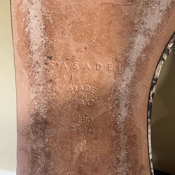 Black Casadei sandal with with python wedge. Size 8 - Picture 7 of 8